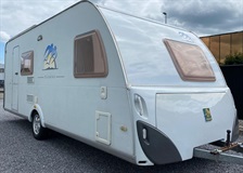 Knaus Südwind 550 FSK- PALANDY, PŘEDSTAN