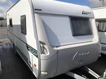 Knaus-Eifelland Holiday 560 TKM- PALANDA, PŘEDSTAN