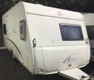 Bürstner Averso 460 TS- MOVER, MARKÝZA