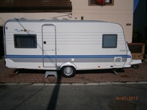 Karavan Hobby 495 UFe