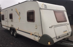 Knaus Südwind 650 TK- PALANDA, BATERIE