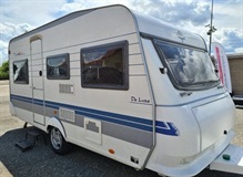 Hobby De Luxe 450 UB- PŘEDSTAN