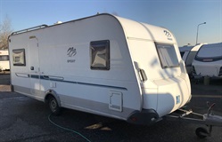 Knaus Sport 500 FU - PŘEDSTAN