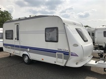 Hobby Excellent 495 UFE - MOVER, PODLAHOVÉ TOPENÍ