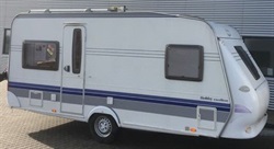 Hobby Excellent Easy 460 UFe- PŘEDSTAN