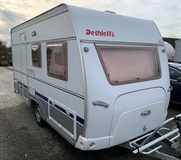 Dethleffs New Line 420, PŘEDSTAN, NOSIČ KOL, jen 780 kg, šíře 210 cm !
