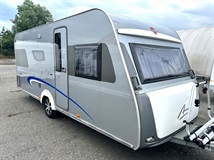 Bürstner Averso Fifty 465 TS- PŘEDSTAN, VELKÁ LEDNICE, SPRCHA, BATERIE