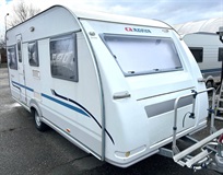 Adria Adora 472 LU, PŘEDSTAN, PODLAHOVÉ TOPENÍ, NOSIČ KOL