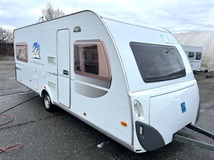 Knaus Royal 580, PALANDY, PŘEDSTAN