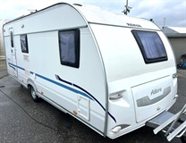 Adria Adora 563 TK, PALANDY, MOVER, KLIMA, NOSIČ KOL, RADIO, PODLAHOVÉ TOPENÍ, GARÁŽ