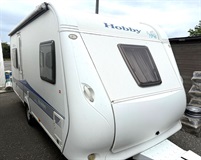 Hobby 460 UFe, MOVER, MARKÝZA, PŘEDSTAN