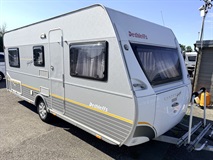 Dethleffs Camper LifeStyle 510V, PODLAHOVÉ TOPENÍ, ANTÉNA, SPRCHA