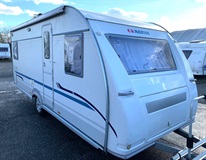 Adria Adora 512 UP- MARKÝZA, NOSIČ KOL, RÁDIO, PODLAH. TOPENÍ, ATC