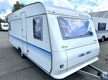 Adria Altea 512 UP, PŘEDSTAN