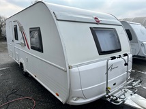 Bürstner Averso 560 TK- PALANDY, MOVER, SAMOSTATNÁ SPRCHA, NOSIČ KOL
