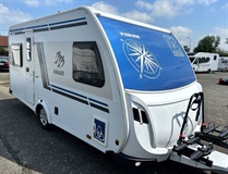 Knaus Südwind Exclusive 450 FU - SOLAR, MOVER, EL. NOHY, NOSIČ KOL, WIFI ROUTER, TV a další extra výbava