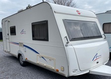 Bürstner Averso 500 TK- PALANDY, KLIMA, BATERIE