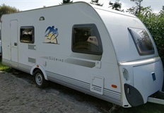 Knaus Südwind 500 FSK 2009 - PALANDY - PODLAHOVÉ TOP.