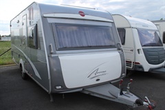 Bürstner Averso 465TS - PŘEDSTAN