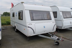 Knaus Sport 500 QDK - palandy,předstan